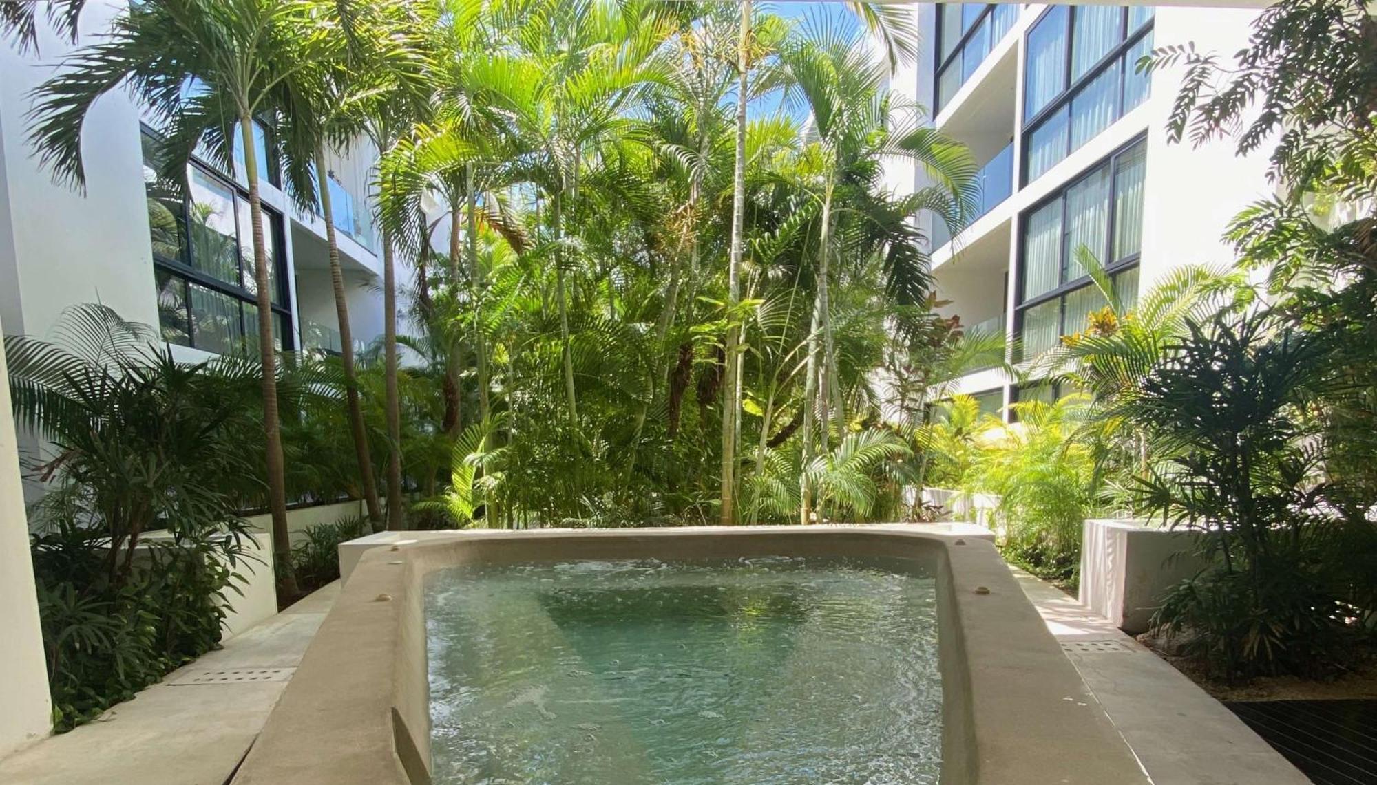 Anah Suites By Las Flores Vacation Rentals Плая-дель-Кармен Экстерьер фото