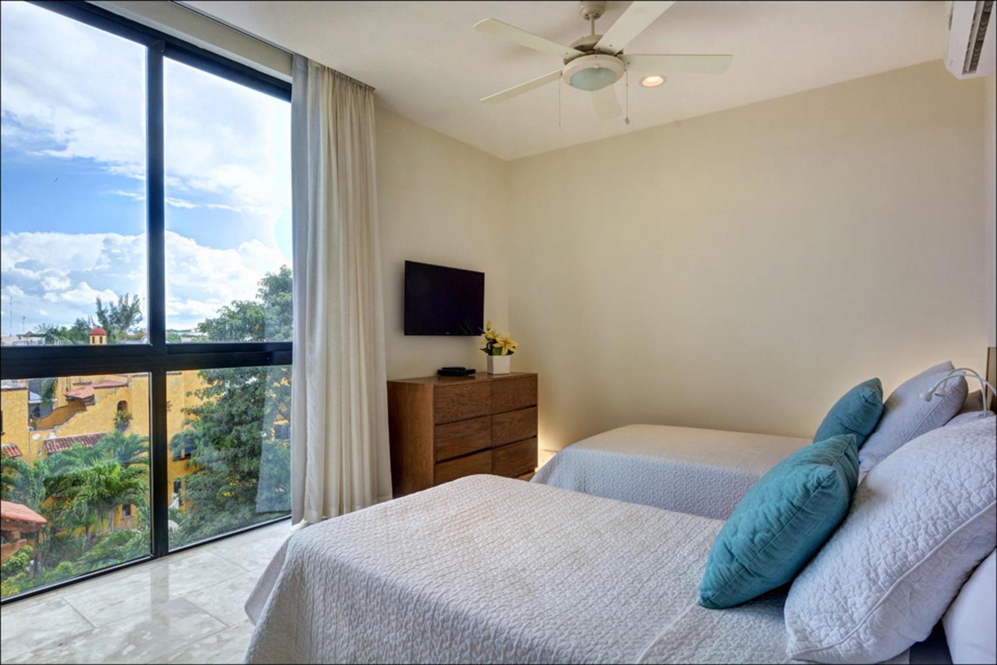 Anah Suites By Las Flores Vacation Rentals Плая-дель-Кармен Экстерьер фото