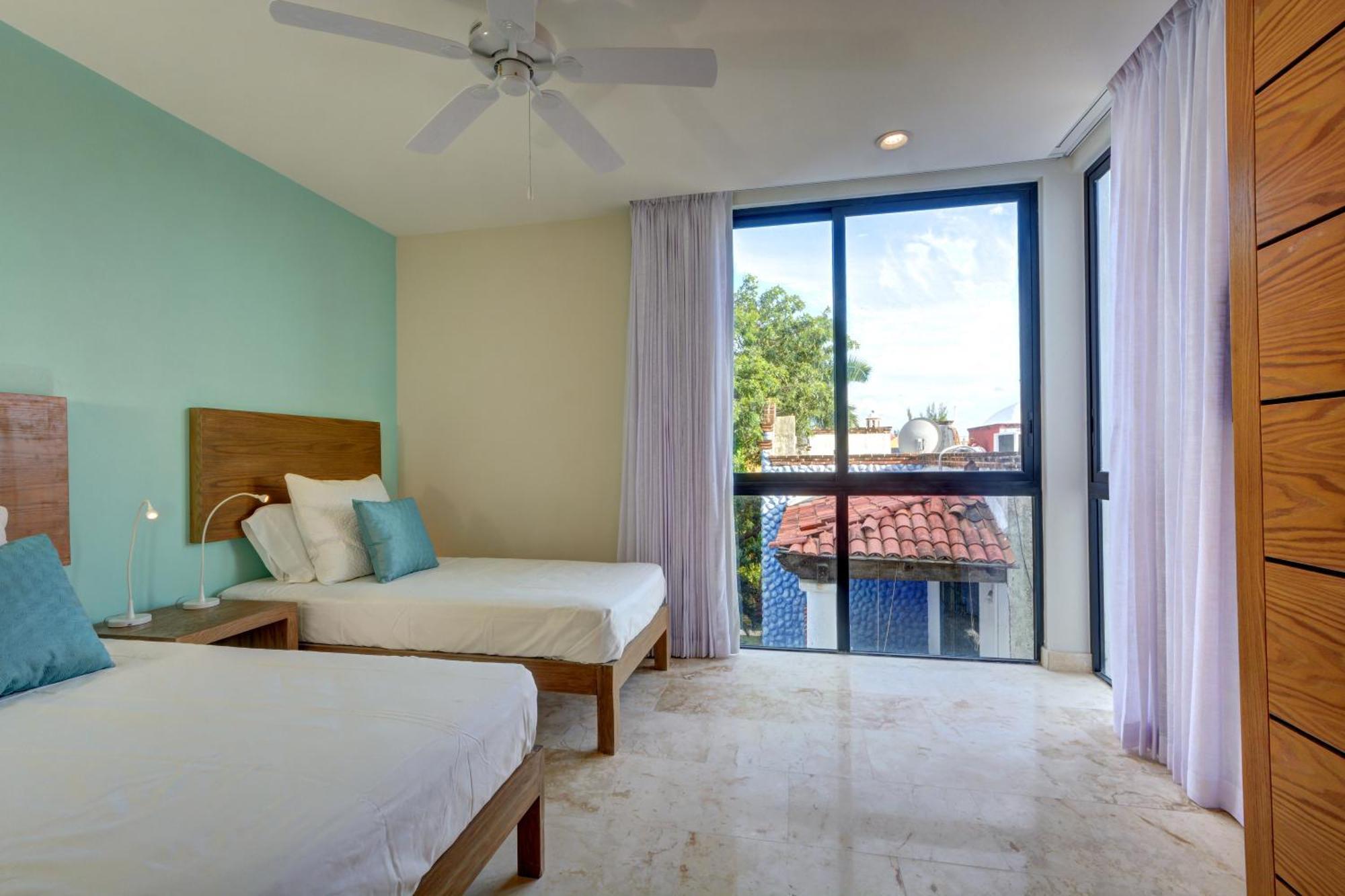 Anah Suites By Las Flores Vacation Rentals Плая-дель-Кармен Экстерьер фото