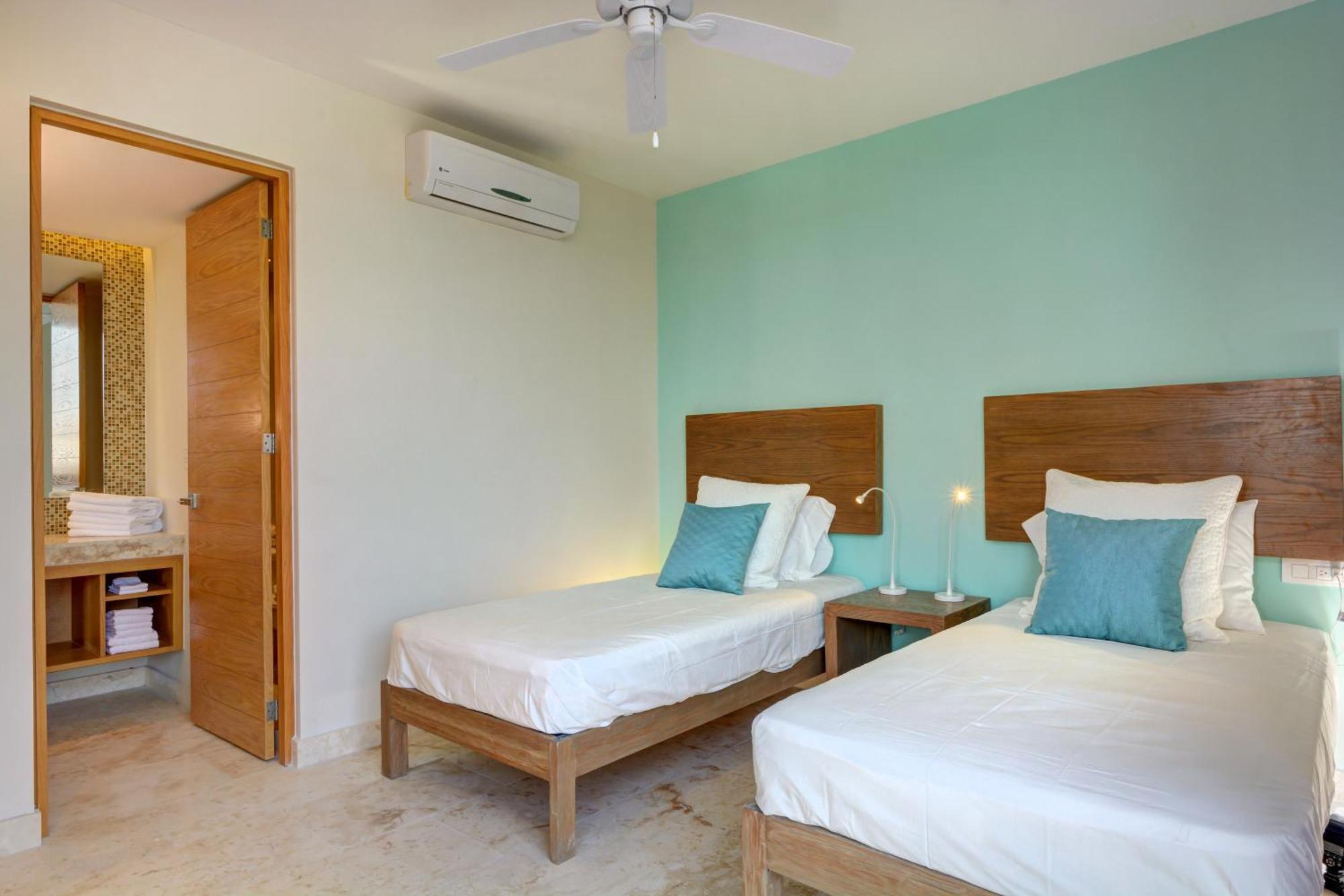 Anah Suites By Las Flores Vacation Rentals Плая-дель-Кармен Экстерьер фото