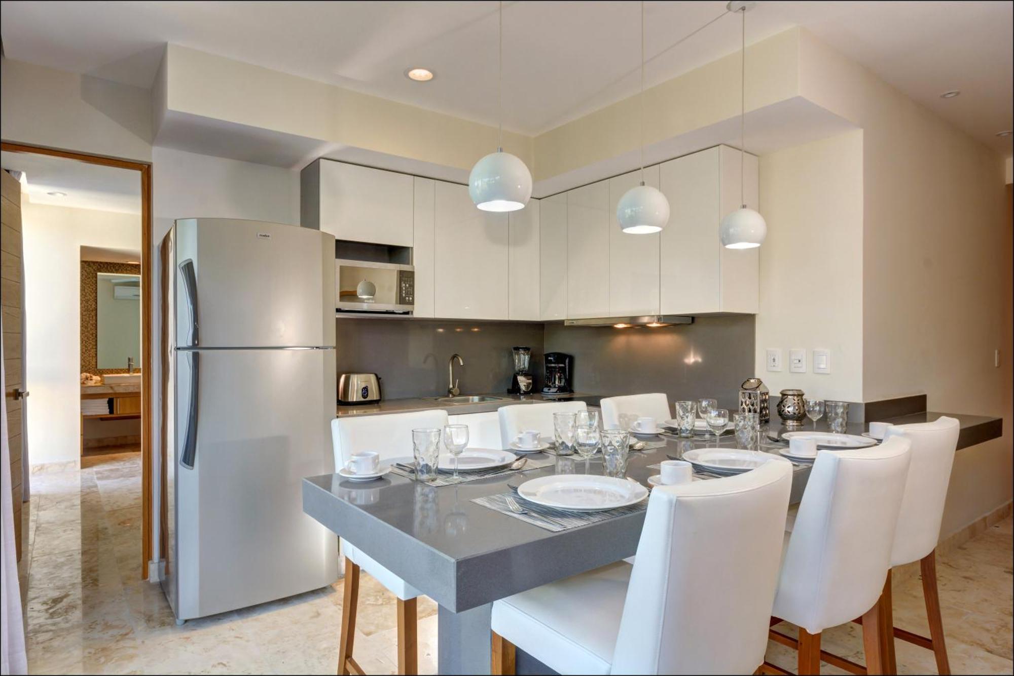 Anah Suites By Las Flores Vacation Rentals Плая-дель-Кармен Экстерьер фото