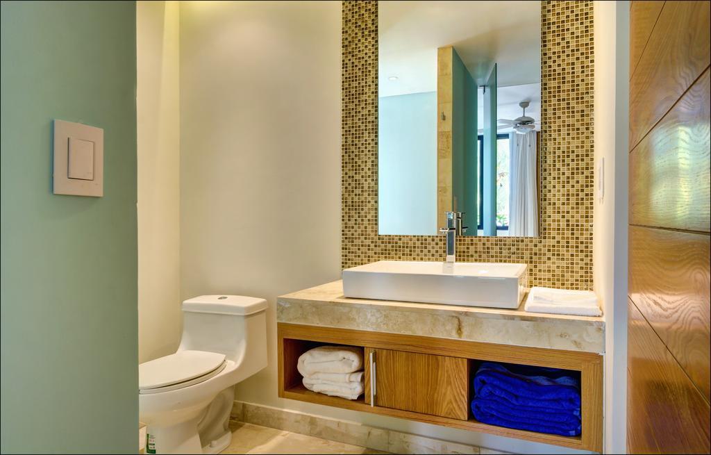 Anah Suites By Las Flores Vacation Rentals Плая-дель-Кармен Экстерьер фото